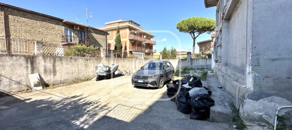 Propiedad comercial de 2 dormitorios en Rome, Italy No. 290656 9