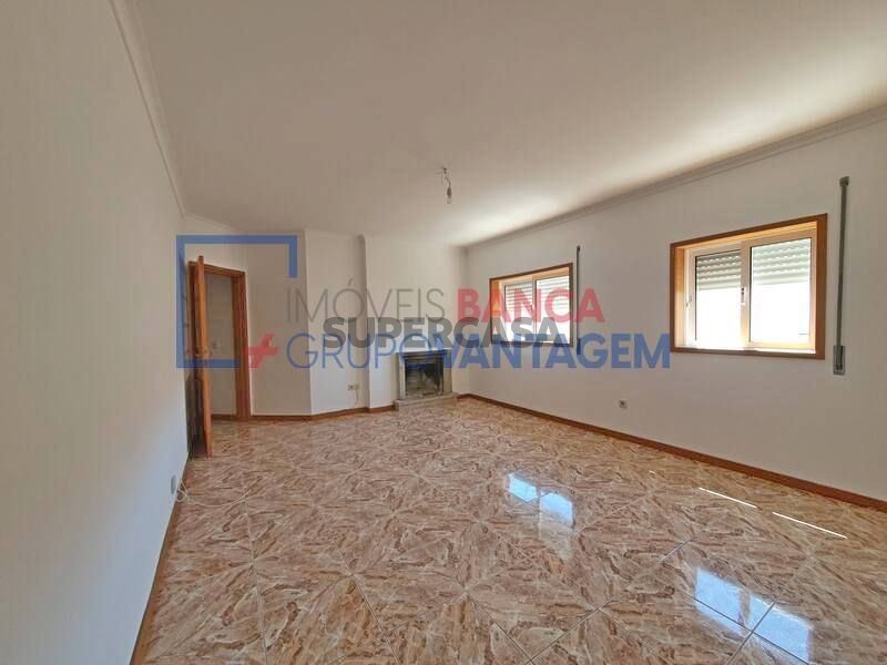 2 bedrooms Apartment in Oliveira de Azemeis, Portugal No. 283529