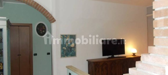 3 Schlafzimmer Wohnung in Saronno, Italy, Nr. 344046 4