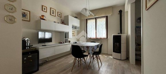 4 bedrooms House in Gualdo Tadino, Italy No. 269302 15