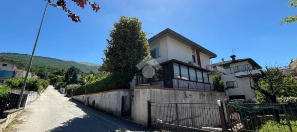 4 bedrooms House in Gualdo Tadino, Italy No. 269302 16