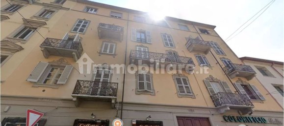 1 bedroom Apartment in Turin, Italy No. 10378 6