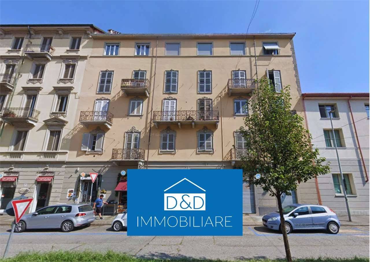 1 bedroom Apartment in Turin, Italy No. 10378