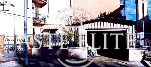 5-salle Appartement à Latina, Italy No. 260155 9