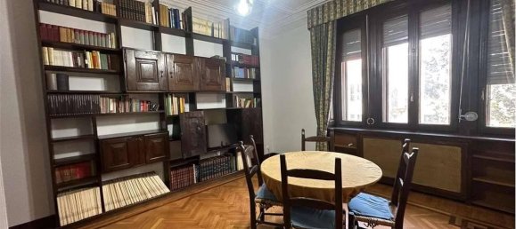 3-salle Appartement à Varese, Italy No. 30271 15