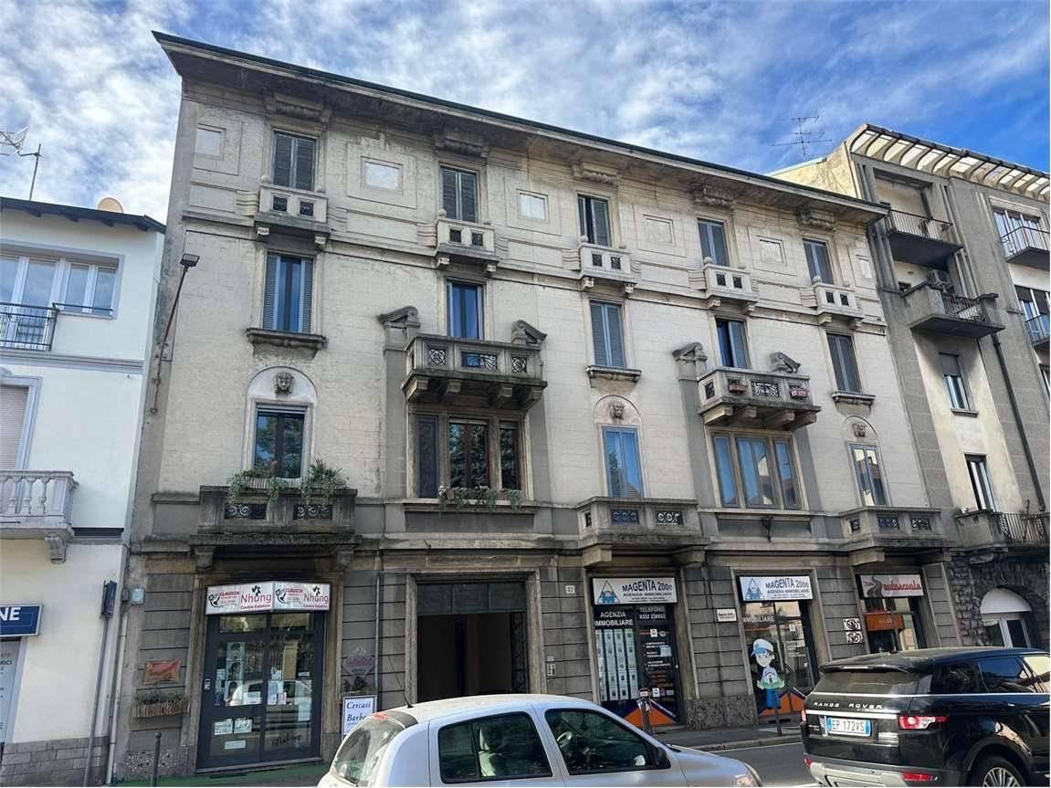 3-salle Appartement à Varese, Italy No. 30271