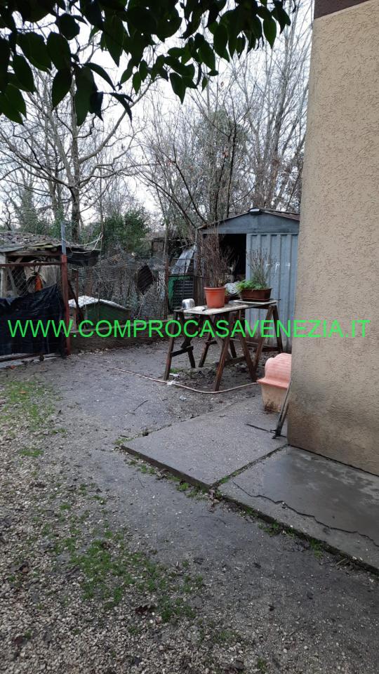 Casa de 4 habitaciónes en Silea, Italy No. 235709