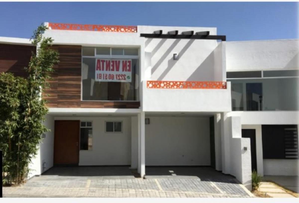 3 bedrooms House in Puebla, Mexico No. 151829