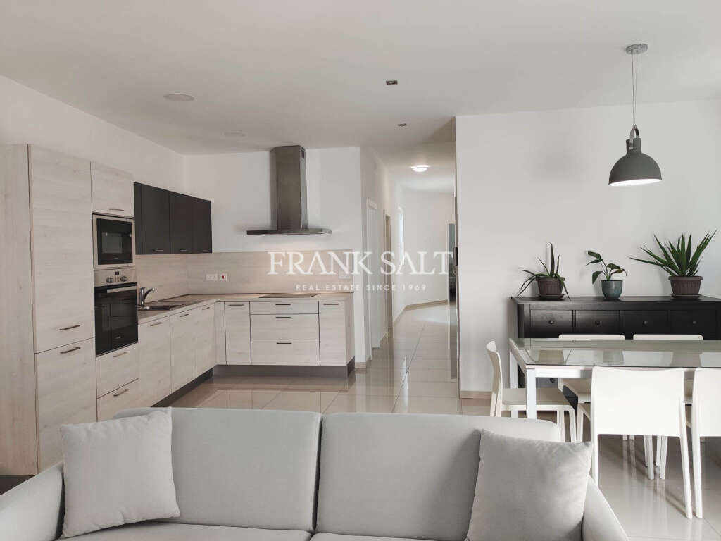 3 bedrooms Apartment in Zebbug, Malta No. 3825