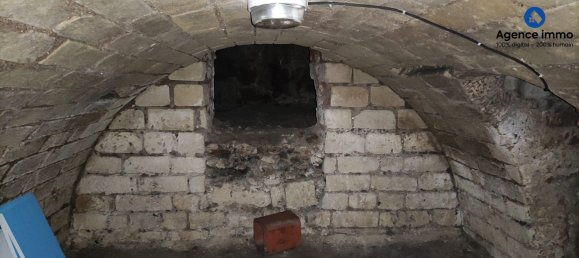 1 bedroom Duplex in Tours, France No. 260219 8