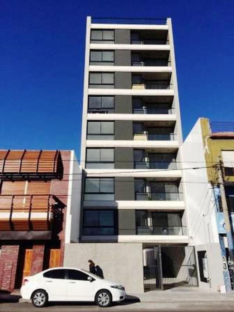 Studio in Moron, Argentina No. 15438