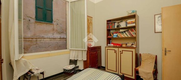 2 bedrooms Apartment in Genoa, Italy No. 121697 12