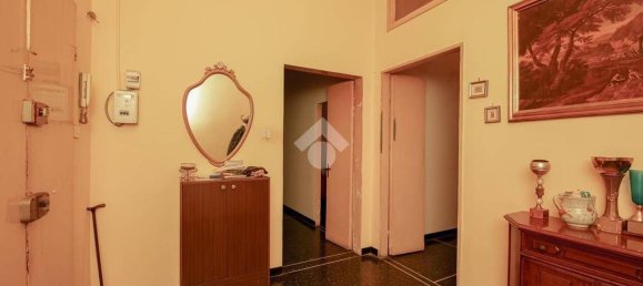 2 bedrooms Apartment in Genoa, Italy No. 121697 6