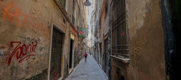 2 bedrooms Apartment in Genoa, Italy No. 121697 25