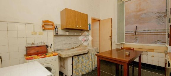 2 bedrooms Apartment in Genoa, Italy No. 121697 8