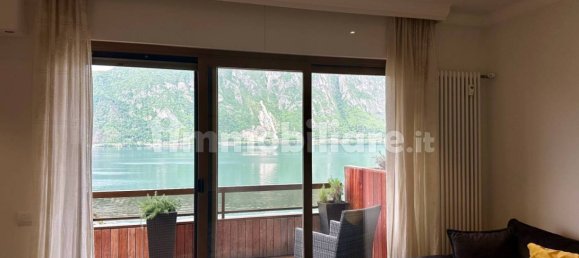 Квартира с 1 спальней в Кампионе д’Италия, Италия № 135314 21