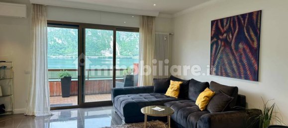 Квартира с 1 спальней в Кампионе д’Италия, Италия № 135314 22