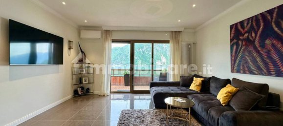 Квартира с 1 спальней в Кампионе д’Италия, Италия № 135314 28