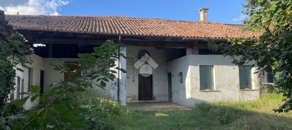 4 rooms House in Vicenza, Italy No. 20889 35