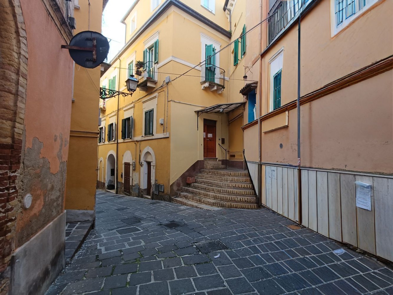 5-Zimmer Wohnung in Chieti, Italy, Nr. 214510