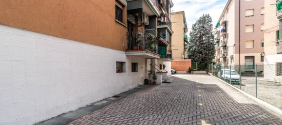 2 Schlafzimmer Wohnung in Bologna, Italy, Nr. 352584 14