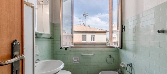 2 Schlafzimmer Wohnung in Bologna, Italy, Nr. 352584 9