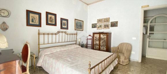 4 rooms Apartment in Naples, Italy No. 163399 14