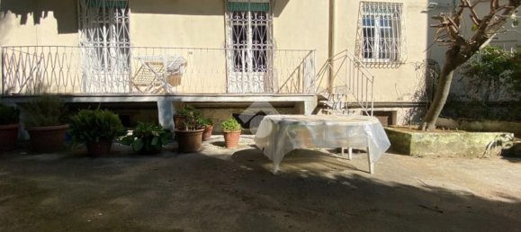 4 rooms Apartment in Naples, Italy No. 163399 9