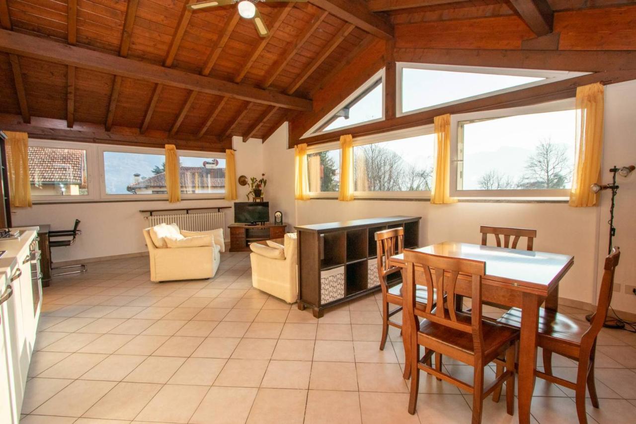 5 rooms Apartment in Tremezzina, Italy No. 36827