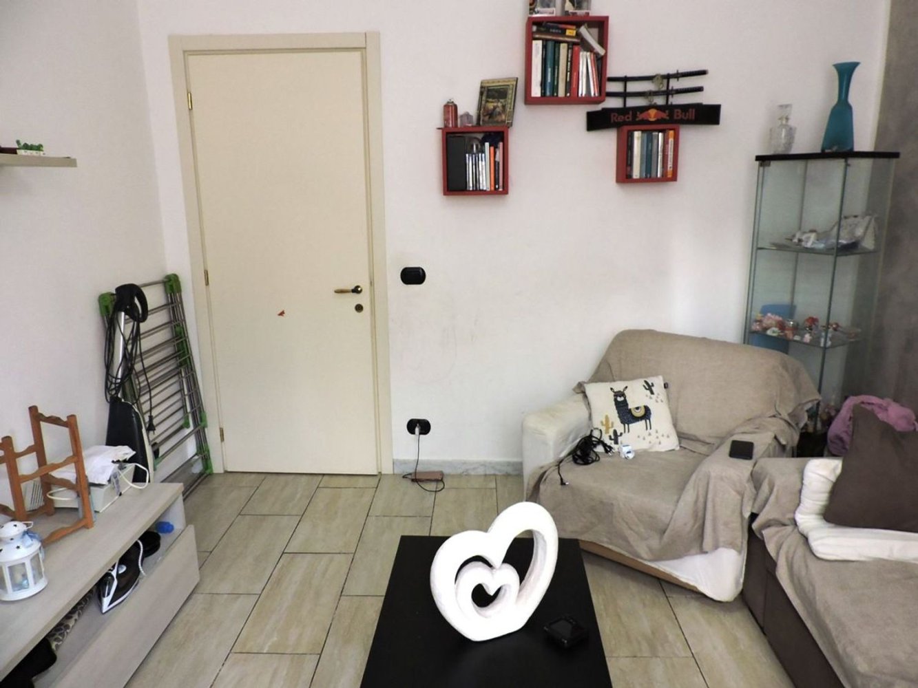 4 rooms Apartment in Genoa, Italy No. 111999