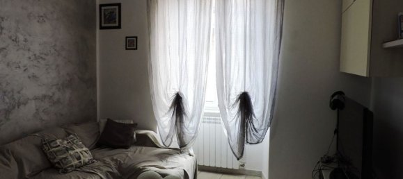 4 rooms Apartment in Genoa, Italy No. 111999 15