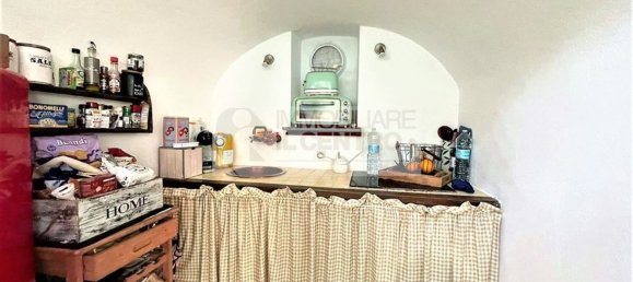 3 bedrooms Apartment in Sarzana, Italy No. 376578 8