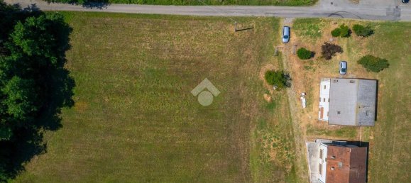 5 bedrooms House in Bibbiano, Italy No. 22885 6