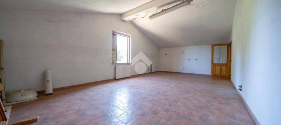 5 bedrooms House in Bibbiano, Italy No. 22885 42