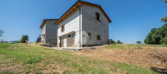 5 bedrooms House in Bibbiano, Italy No. 22885 25
