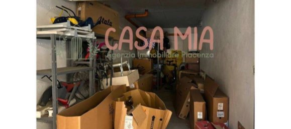 25m² Garage in Rottofreno, Italy No. 164064 3