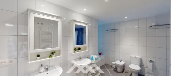 6 bedrooms Villa in Caleta de Velez, Spain No. 129018 18