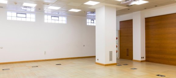 Oficina en Zaragoza, Spain 230 m² No. 66131 12