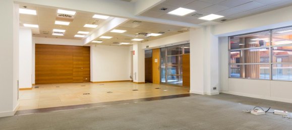 Oficina en Zaragoza, Spain 230 m² No. 66131 23