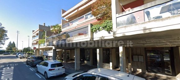 1غرفة عقار تجاري في Torre Boldone, Italy رقم 9335 6
