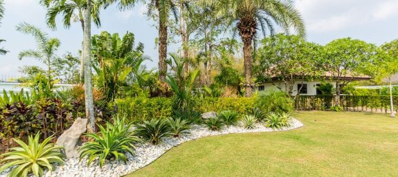 4 bedrooms Cafe / restaurant in Hua Hin, Thailand No. 8907 8