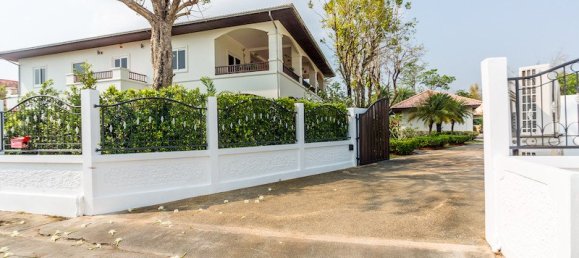 4 bedrooms Cafe / restaurant in Hua Hin, Thailand No. 8907 11