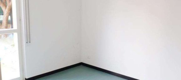 6 rooms Apartment in Arenzano, Italy No. 155171 11