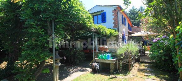 3 Schlafzimmer Haus in Montecatini Terme, Italy, Nr. 90734 5