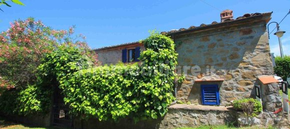 3 Schlafzimmer Haus in Montecatini Terme, Italy, Nr. 90734 30