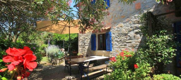 3 Schlafzimmer Haus in Montecatini Terme, Italy, Nr. 90734 38