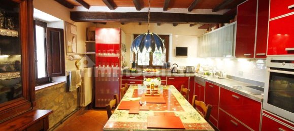 3 Schlafzimmer Haus in Montecatini Terme, Italy, Nr. 90734 10