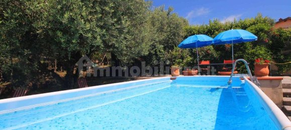 3 Schlafzimmer Haus in Montecatini Terme, Italy, Nr. 90734 2