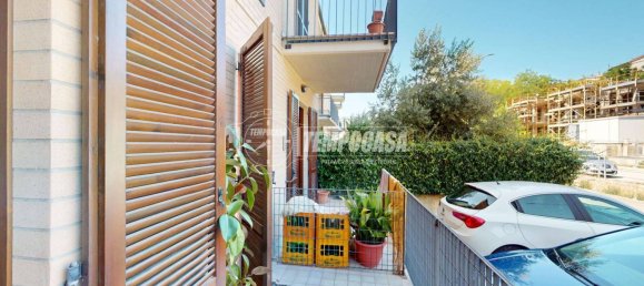 1 bedroom Apartment in Fermo, Italy No. 302634 6