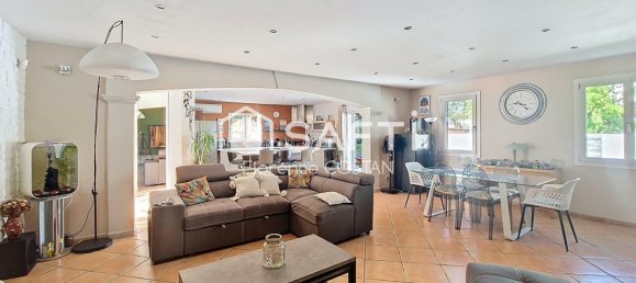 5 bedrooms House in Velaux, France No. 322589 7